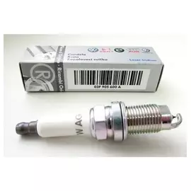 Свеча зажигания иридий, 1 шт. VAG 03F 905 600 A - VW Touran, Polo V, Golf V/VI, Caddy, Jetta IV, Beetle / SKODA Yeti, Roomster, Octavia II, Rapid, Fabia / AUDI A1 (10-15), A3 (10-13)