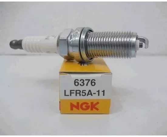 Свеча зажигания NGK LFR5A-11