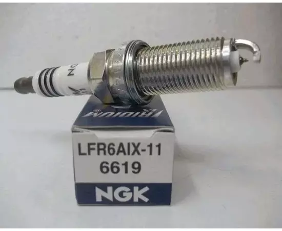 Свеча зажигания NGK LFR6AIX-11