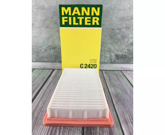 Фильтр воздушный оригинальный MANN-FILTER C2420 (Nissan) Германия
