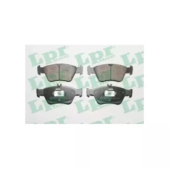 Колодки тормозные MERCEDES W210/W202/C208 2.0-2.8 передние