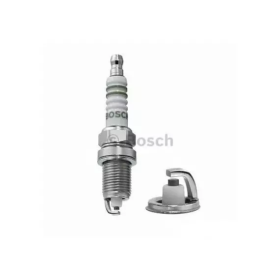 Свеча зажигания Bosch 0 242 225 580