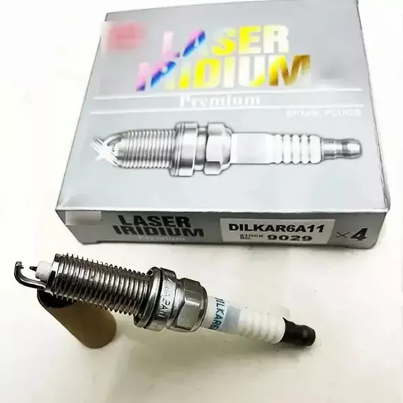Свеча зажигания LONZUER 224 01-JA01B
