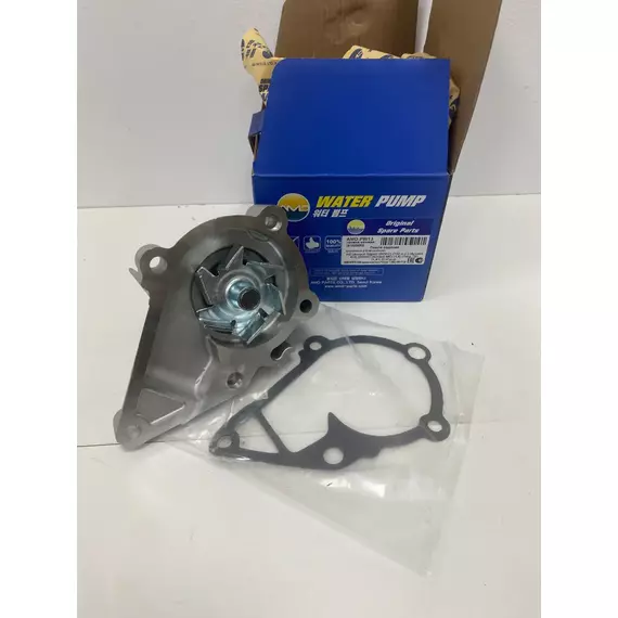 Насос водяной (помпа) для Хендай Акцент Тагаз 1,5 DOHC, Хендай Гетц 1,4-1,6 , Хендай Элантра 1.6 XD 2000-2006 , Кия Рио 2006-2011 бренд AMD арт. AMD.PW13 OEM. 2510026902 - AMD арт. AMDPW13